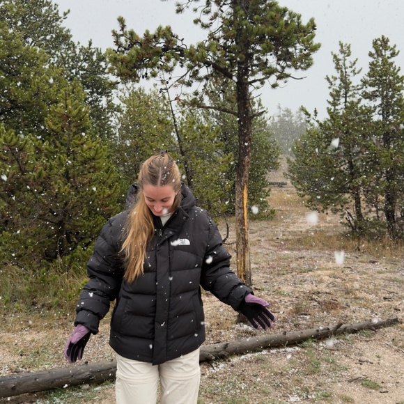 The north face 1996 retro nuptse black jacket- barely worn!!! - Picture 2 of 5